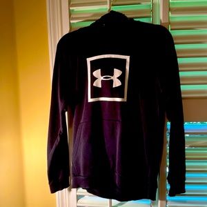 UnderArmour black small hoodie
